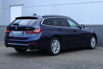 Voertuigafbeelding 27