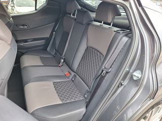 Voertuigafbeelding 14