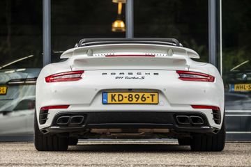 Voertuigafbeelding 4