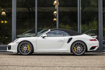 Voertuigafbeelding 6