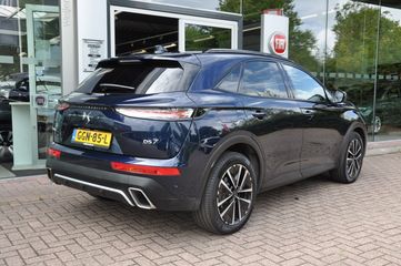 Voertuigafbeelding 16