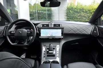 Voertuigafbeelding 9