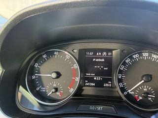 Voertuigafbeelding 8