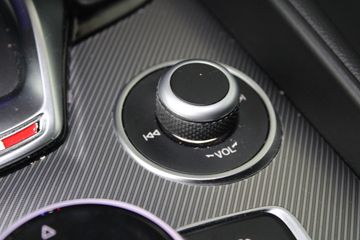 Voertuigafbeelding 34