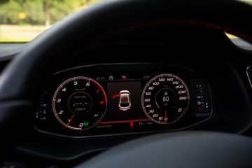 Voertuigafbeelding 8