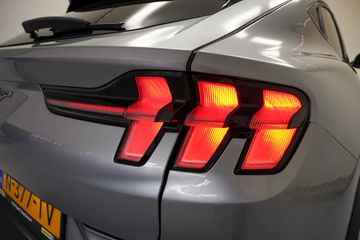 Voertuigafbeelding 34