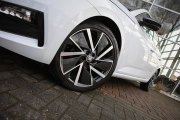 Voertuigafbeelding 21