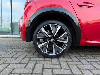 Voertuigafbeelding 11