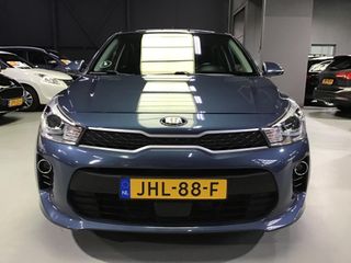 Voertuigafbeelding 9