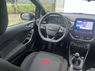 Voertuigafbeelding 11