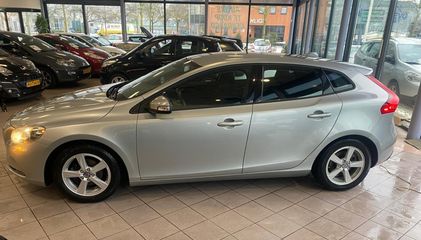 Voertuigafbeelding 4