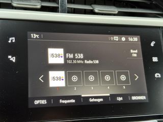 Voertuigafbeelding 12