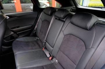 Voertuigafbeelding 33