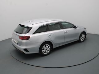 Voertuigafbeelding 10