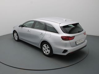 Voertuigafbeelding 12