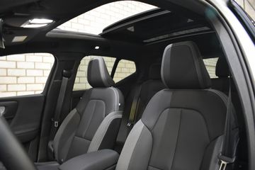 Voertuigafbeelding 3