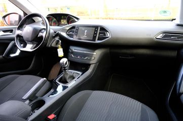 Voertuigafbeelding 4