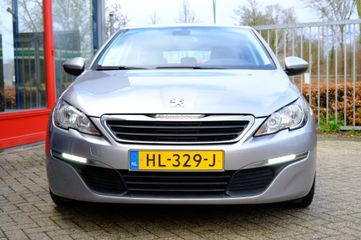 Voertuigafbeelding 6