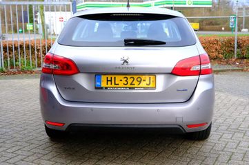 Voertuigafbeelding 7