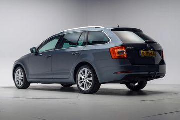 Voertuigafbeelding 2