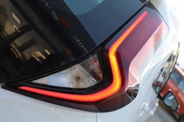 Voertuigafbeelding 24