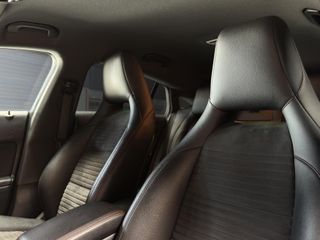 Voertuigafbeelding 35