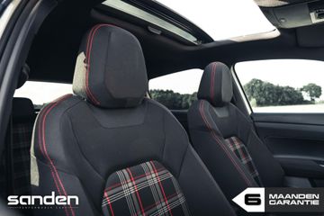 Voertuigafbeelding 26