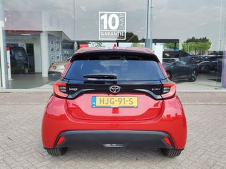 Voertuigafbeelding 6