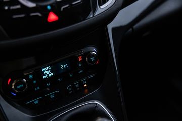 Voertuigafbeelding 44