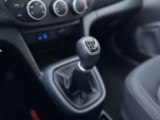 Voertuigafbeelding 17