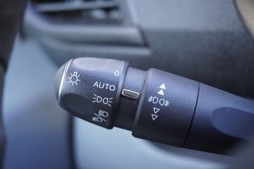 Voertuigafbeelding 16