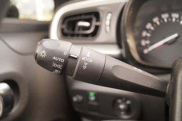 Voertuigafbeelding 14