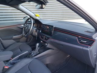 Voertuigafbeelding 8