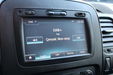 Voertuigafbeelding 13