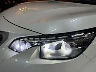 Voertuigafbeelding 11