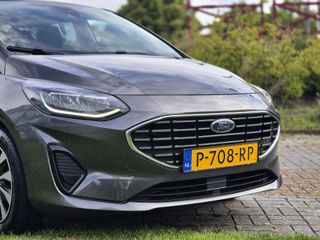 Voertuigafbeelding 5