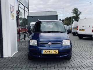 Voertuigafbeelding 4