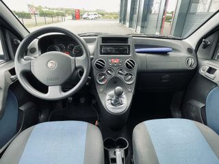 Voertuigafbeelding 7