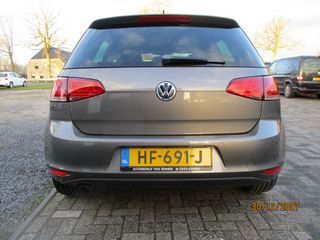 Voertuigafbeelding 4