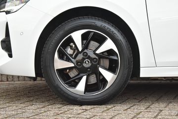 Voertuigafbeelding 37