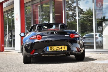 Voertuigafbeelding 4