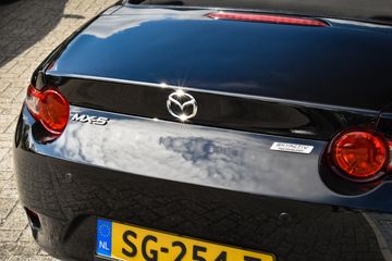 Voertuigafbeelding 5