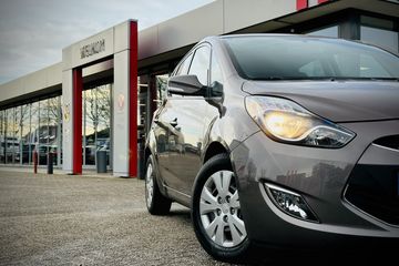 Voertuigafbeelding 3