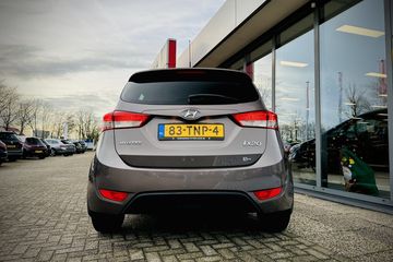 Voertuigafbeelding 9