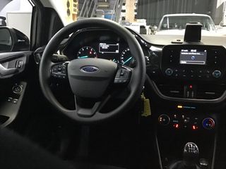 Voertuigafbeelding 28