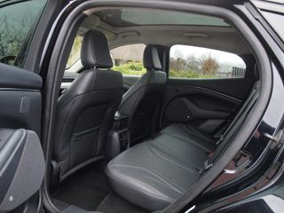 Voertuigafbeelding 25