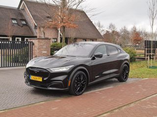 Voertuigafbeelding 5