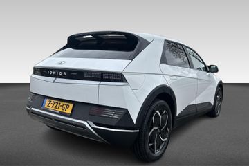 Voertuigafbeelding 3