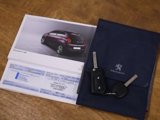 Voertuigafbeelding 17