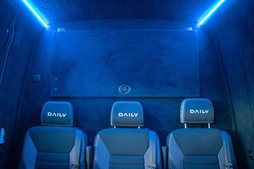 Voertuigafbeelding 12